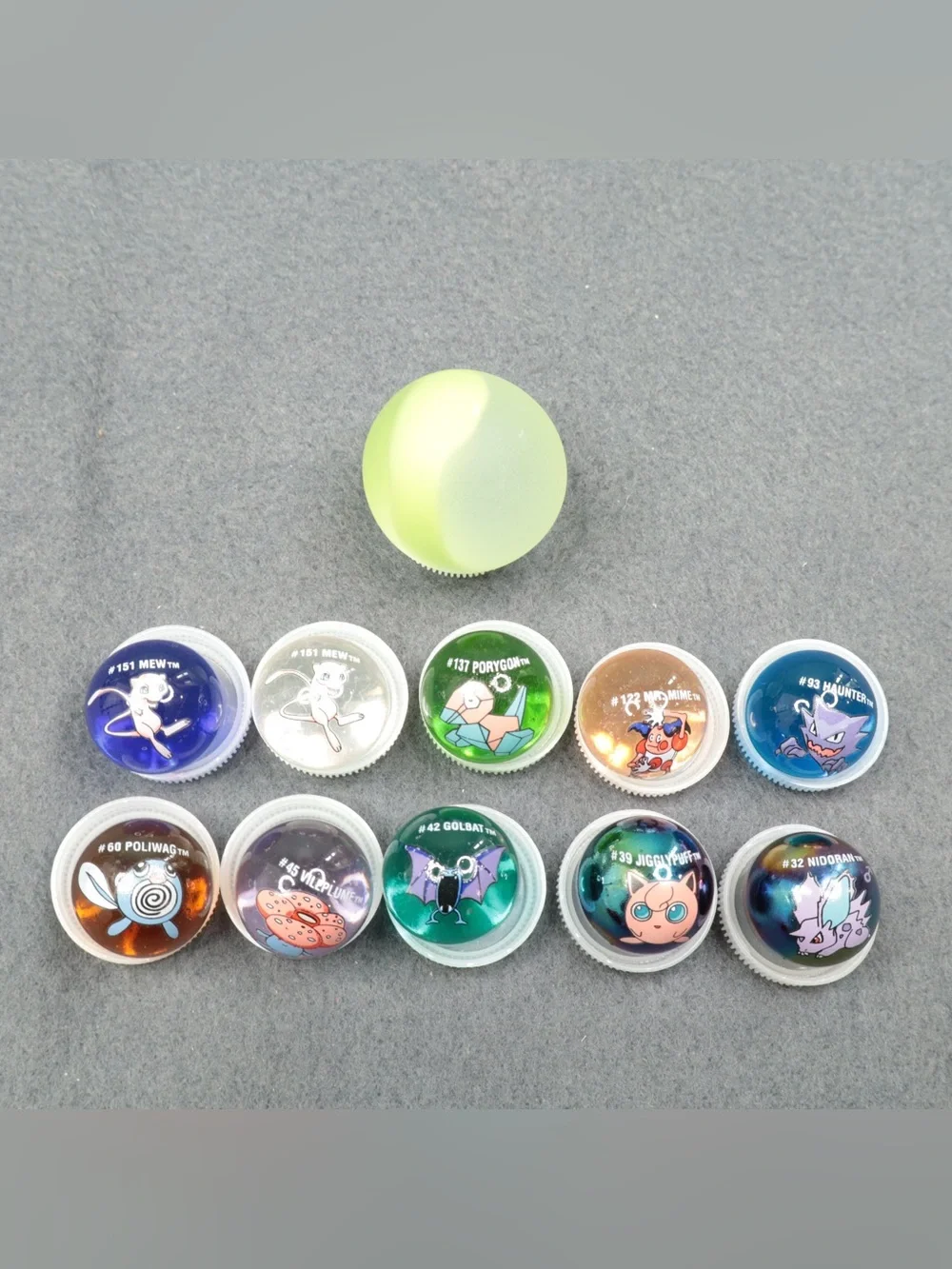 Vintage 1999 Pokemon Marbles Lot of 22 with Pikachu & Charmander Pouches Marvel⁠